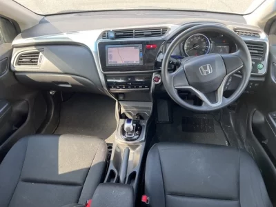 Honda GRACE  с аукциона в Японии