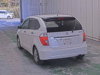 Honda EDIX  с аукциона в Японии