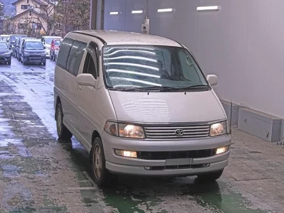 Toyota HIACE REGIUS  с аукциона в Японии