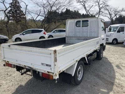 Nissan ATLAS