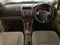 Honda FIT лот № 6367 оценка RA  с аукциона в Японии 3