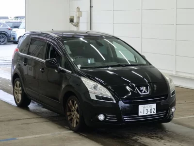 Peugeot 5008  с аукциона в Японии