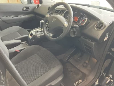 Peugeot 5008  с аукциона в Японии