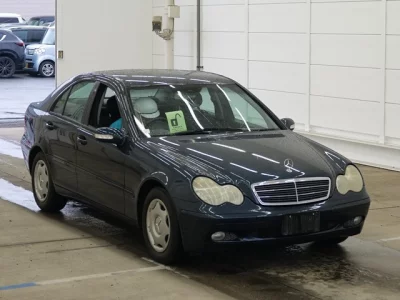 Mercedes-Benz C CLASS  с аукциона в Японии