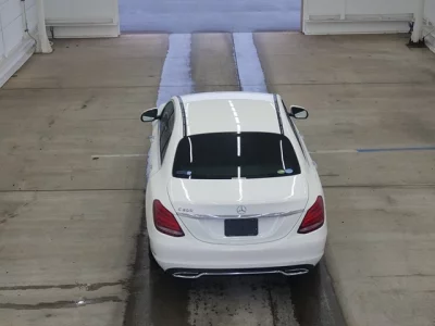Mercedes-Benz C CLASS  с аукциона в Японии
