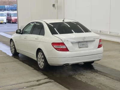Mercedes-Benz C CLASS  с аукциона в Японии