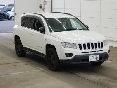 Chrysler JEEP COMPASS  с аукциона в Японии