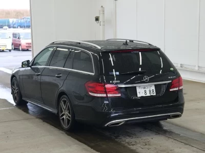 Mercedes-Benz E CLASS WAGON  с аукциона в Японии