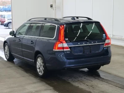 Volvo V70  с аукциона в Японии
