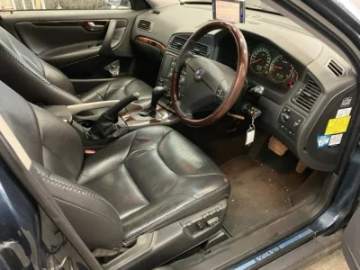 Volvo XC70  с аукциона в Японии