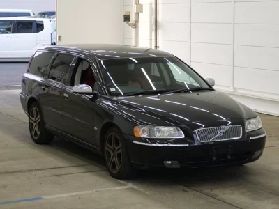 Volvo V70  с аукциона в Японии