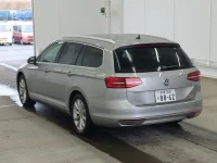 Volkswagen PASSAT VARIANT лот № 5045 оценка 4  с аукциона в Японии 1