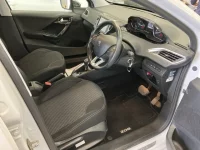 Peugeot 208 лот № 5016 оценка RA  с аукциона в Японии 3