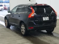 Volvo XC60 лот № 5078 оценка 3.5  с аукциона в Японии 1