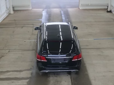 Mercedes-Benz E CLASS WAGON  с аукциона в Японии