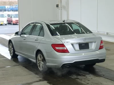 Mercedes-Benz C CLASS  с аукциона в Японии