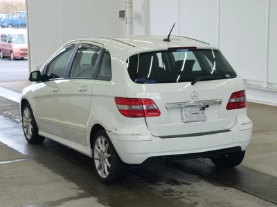 Mercedes-Benz B CLASS  с аукциона в Японии