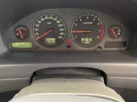 Volvo V70 лот № 2950 оценка 4  с аукциона в Японии 5