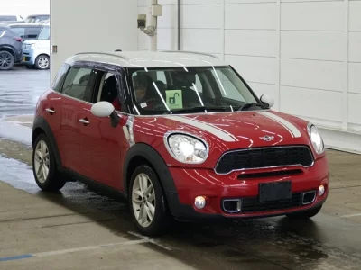 MINI Crossover
