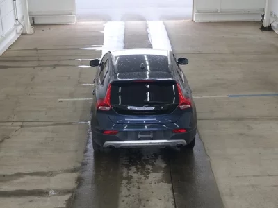 Volvo V40  с аукциона в Японии