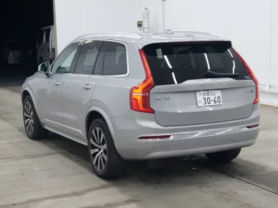 Volvo XC90  с аукциона в Японии
