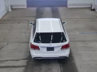 Mercedes-Benz E CLASS WAGON лот № 5128 оценка 3.5  с аукциона в Японии 2