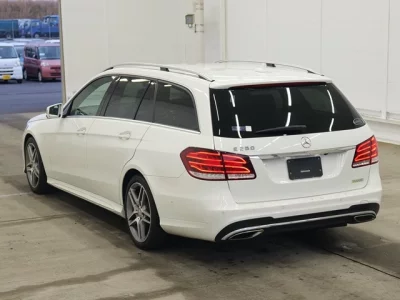 Mercedes-Benz E CLASS WAGON  с аукциона в Японии