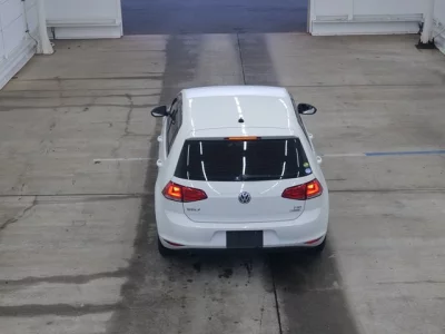 Volkswagen Golf  с аукциона в Японии