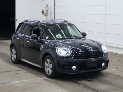 MINI Crossover