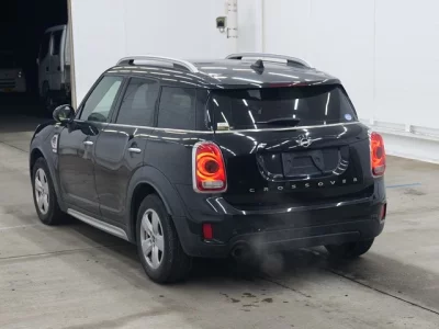 MINI Crossover
