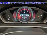 Volvo V40 лот № 3647 оценка 3.5  с аукциона в Японии 5