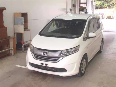 Honda FREED  с аукциона в Японии