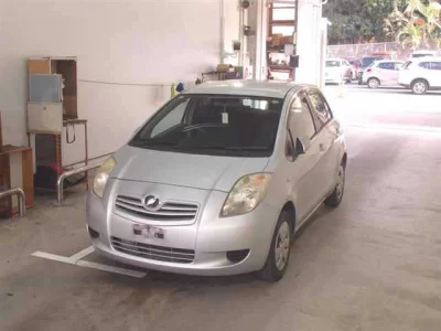 Toyota VITZ  с аукциона в Японии
