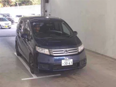 Honda FREED  с аукциона в Японии