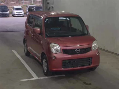 Nissan MOCO  с аукциона в Японии