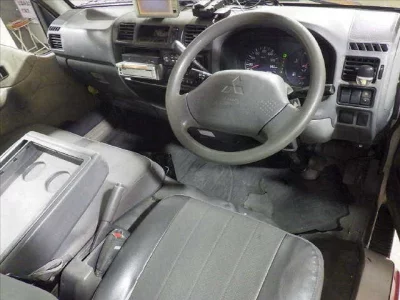 Mitsubishi DELICA  с аукциона в Японии