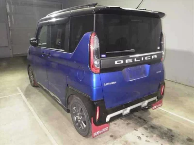 Mitsubishi Delica Mini