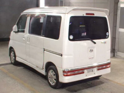 Daihatsu Atrai Wagon  с аукциона в Японии