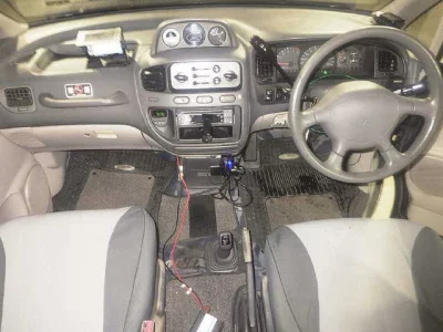 Mitsubishi DELICA  с аукциона в Японии