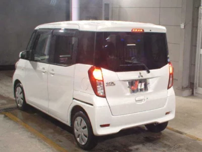 Mitsubishi EK SPACE  с аукциона в Японии