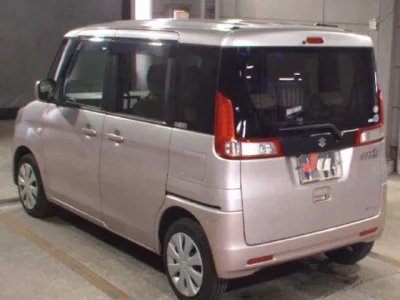 Suzuki Spacia