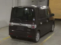 Daihatsu TANTO лот № 4159 оценка 3.5  с аукциона в Японии 4