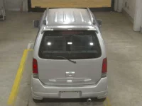 Suzuki WAGON R лот № 4150 оценка R  с аукциона в Японии 5