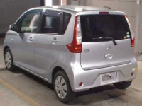 Mitsubishi EK WAGON лот № 8352 оценка 3.5  с аукциона в Японии 1