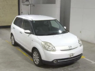 Mazda Verisa