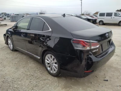 Lexus HS