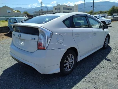 Toyota PRIUS PHV