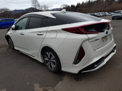 Toyota PRIUS PHV