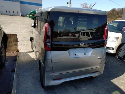 Nissan ROOX