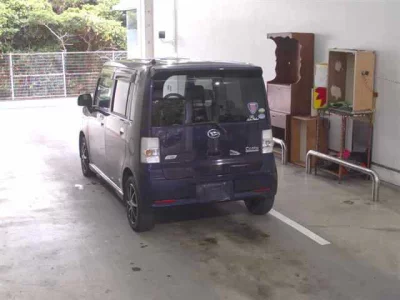 Daihatsu MOVE CONTE